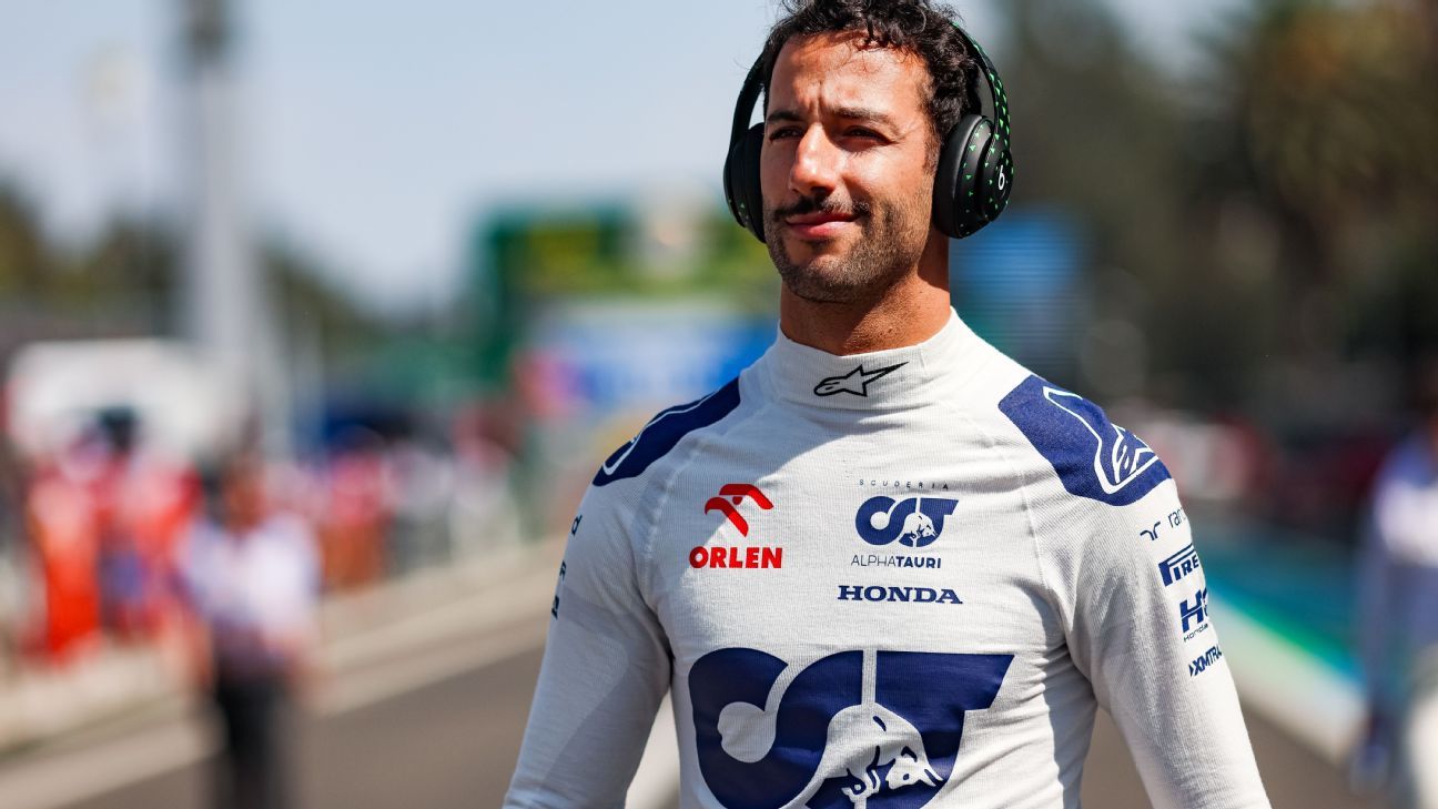 Christian Horner says Daniel Ricciardo looking like his old self again ...