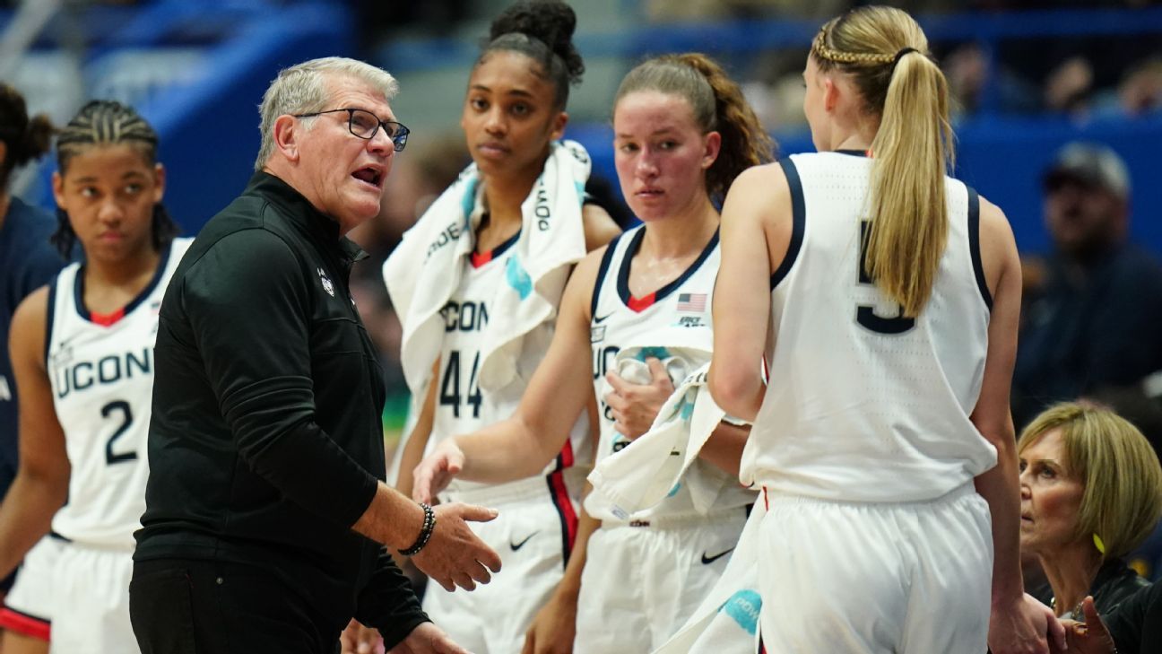 UConn's Paige Bueckers has to 'be more selfish,' Auriemma says - ESPN