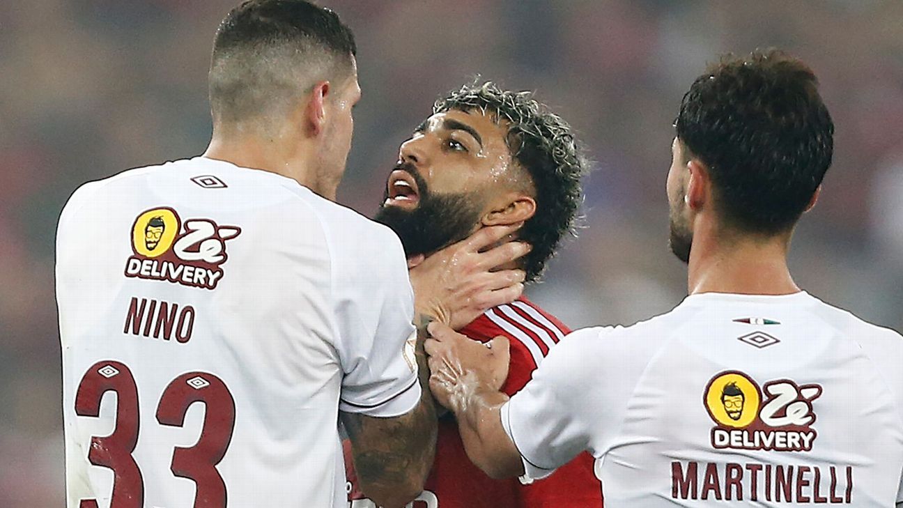 Por que Gabigol foi expulso no Fla-Flu? Árbitro explica cartão vermelho a atacante do Flamengo em súmula