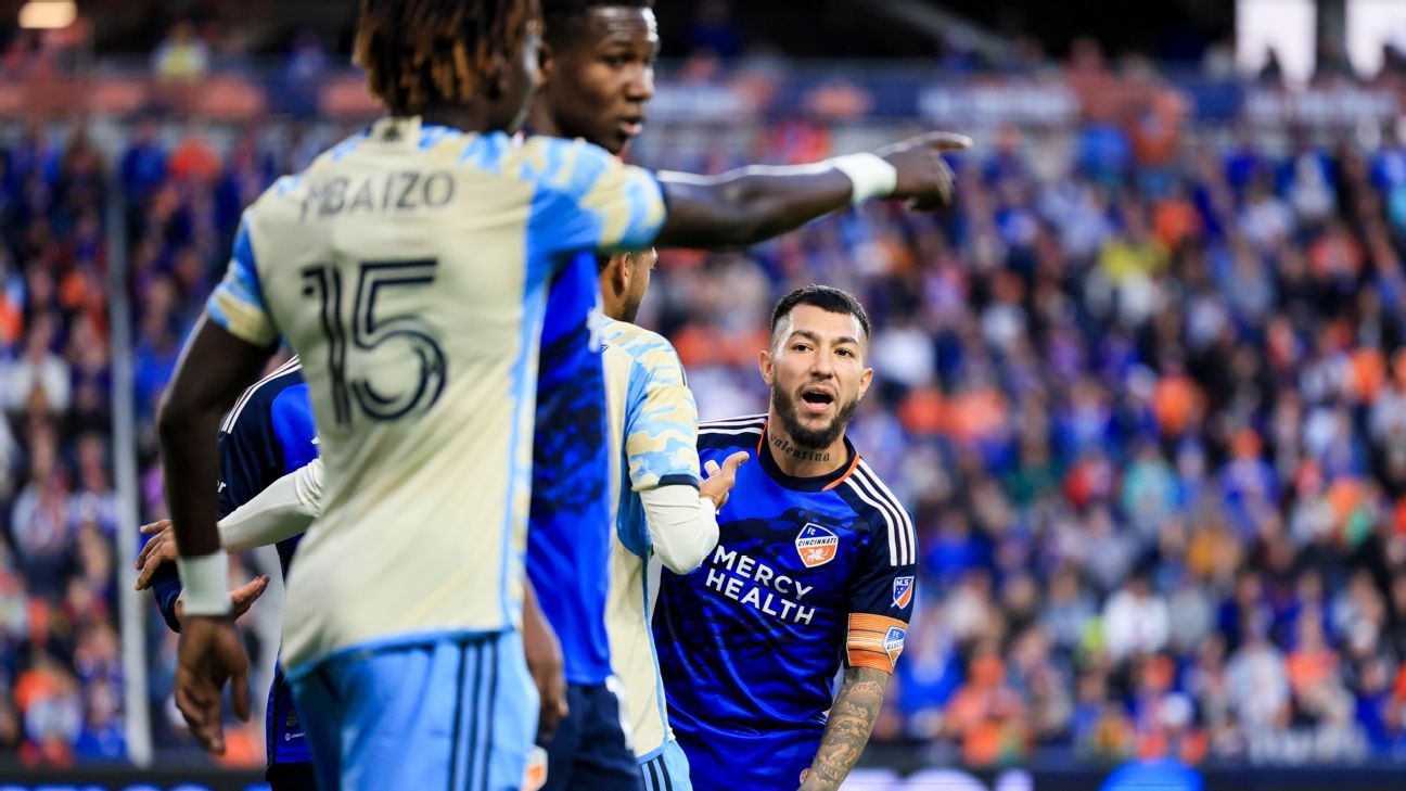 Five Things presented by Children's Mercy Kansas City: Sporting heads to  Houston for Western Conference Semifinals, Nov. 26, 2023