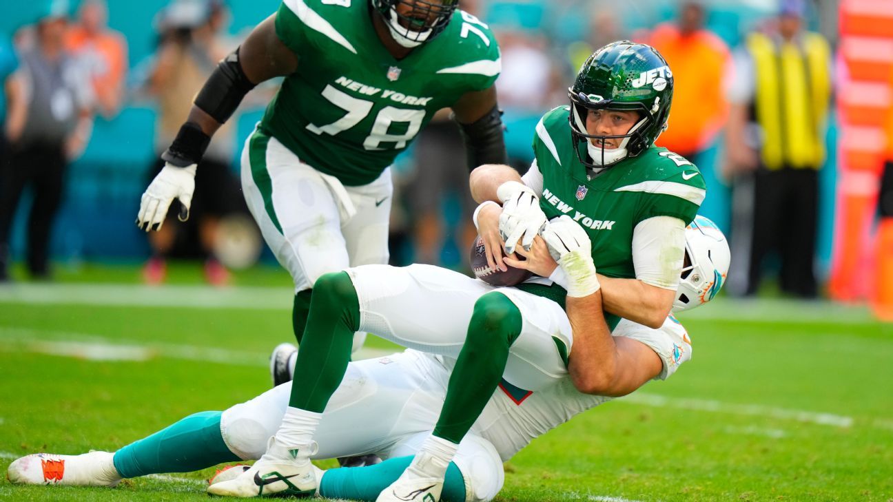 Zach Wilson concussed as Jets eliminated from playoff contention - ESPN