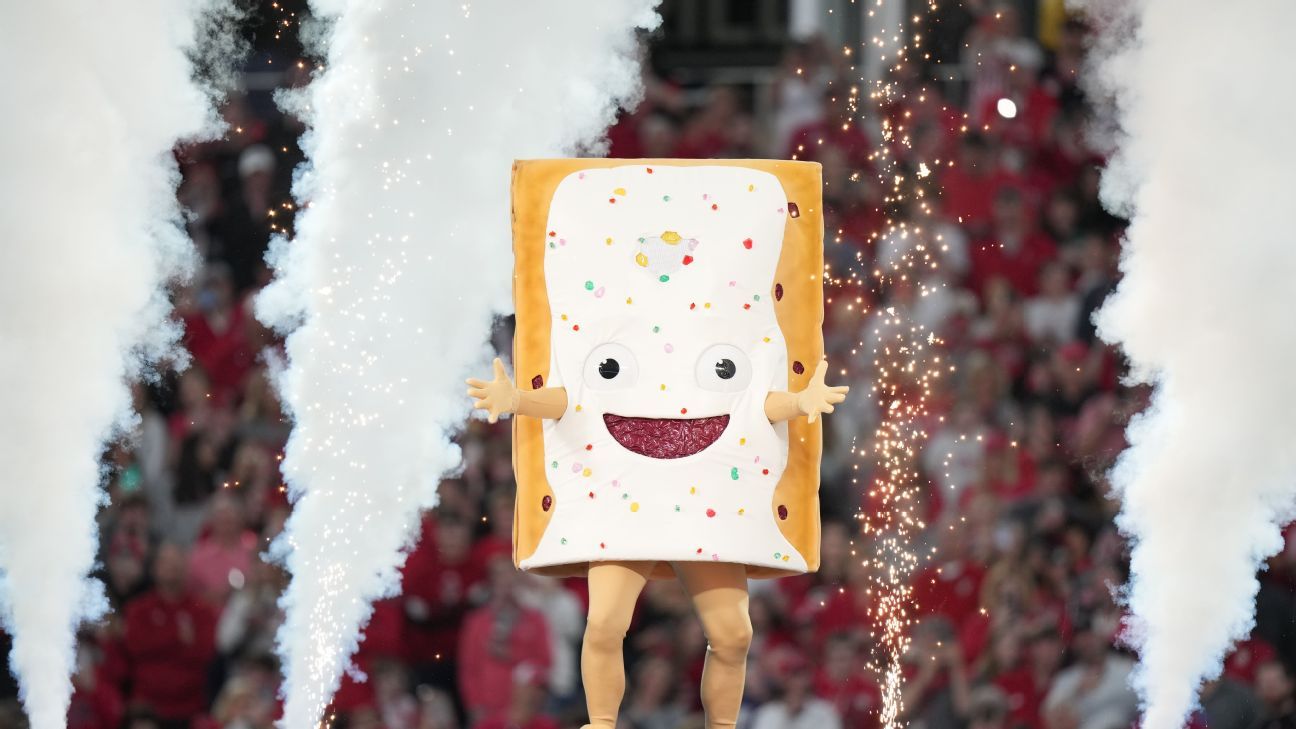 2024 Pop-Tarts Bowl to feature three different edible mascots - ESPN