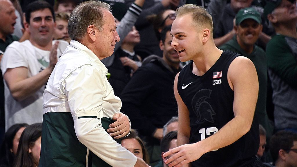 Michigan St. walk-on Izzo nets first career points