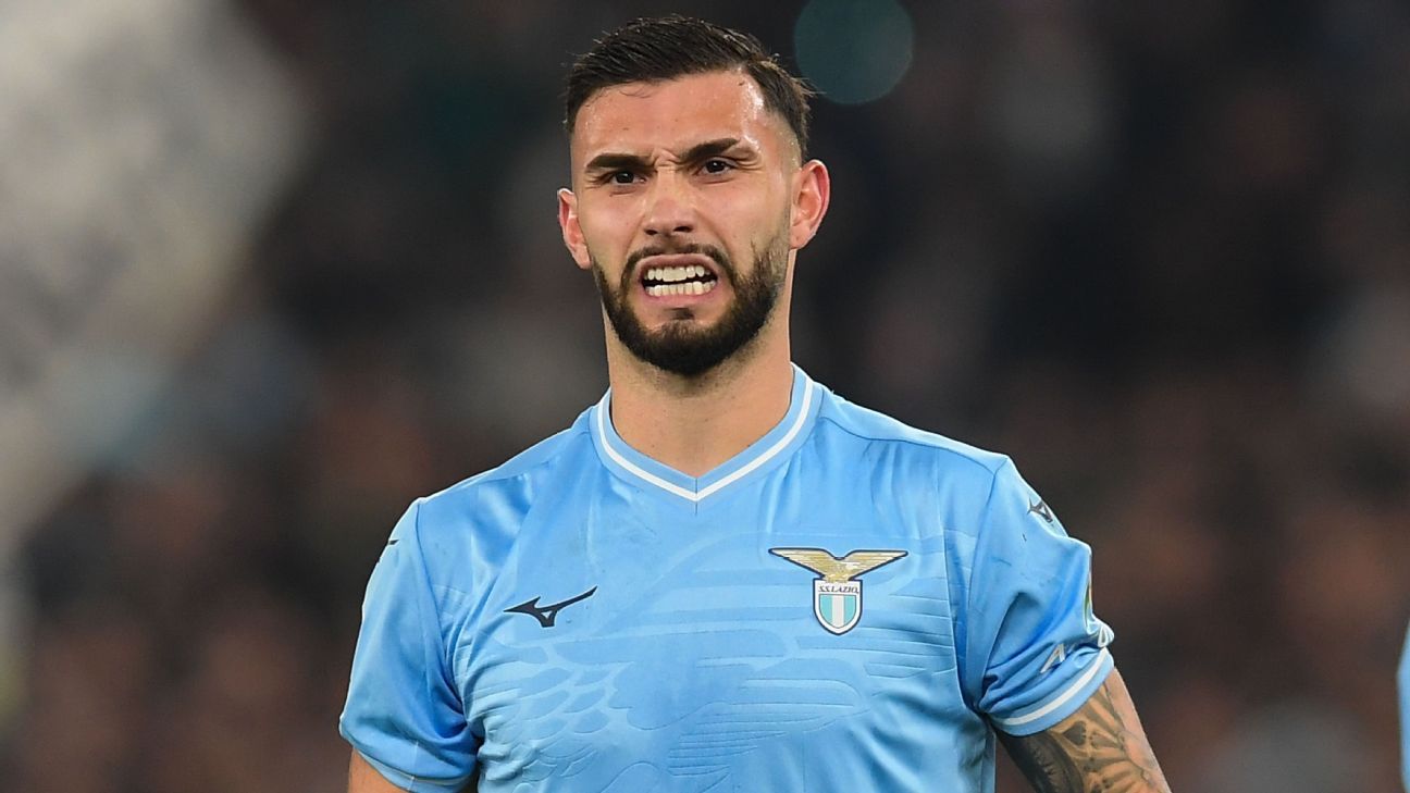 Diretor da Lazio nega chance de negócio com Flamengo por Taty Castellanos: 'Não está à venda. Nem por 30 milhões de euros'