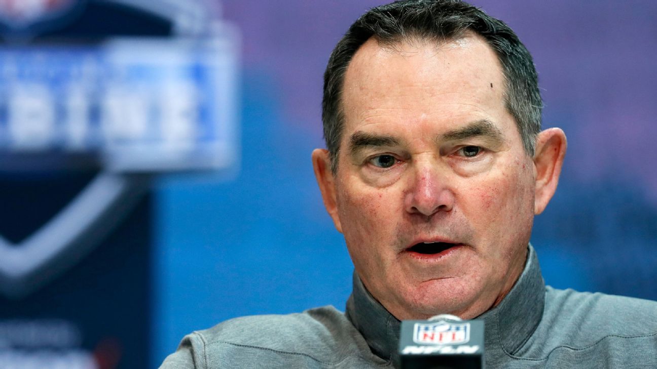 A forrás szerint Mike Zimmer várhatóan ismét csatlakozik a Cowboyshoz védelmi koordinátorként