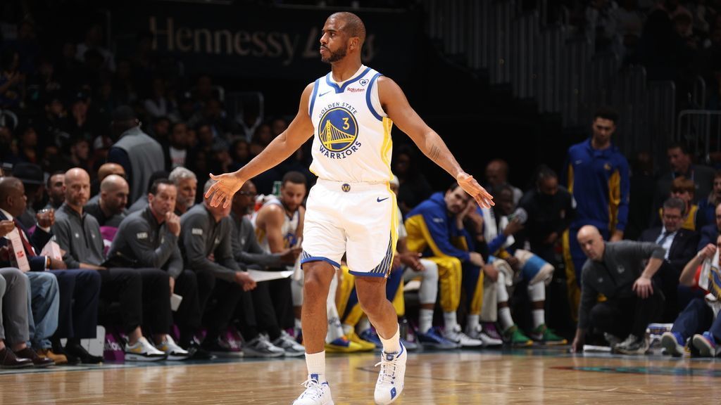 Chris Paul steadies Warriors in return, keys win off bench