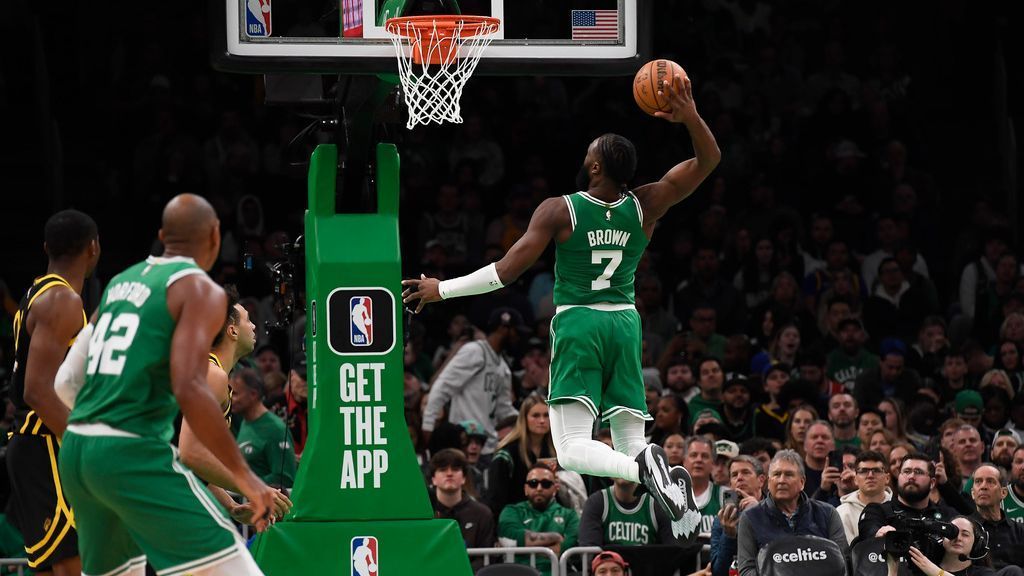 Les Celtics démolissent les Warriors et établissent un record avec une troisième victoire de 50 points