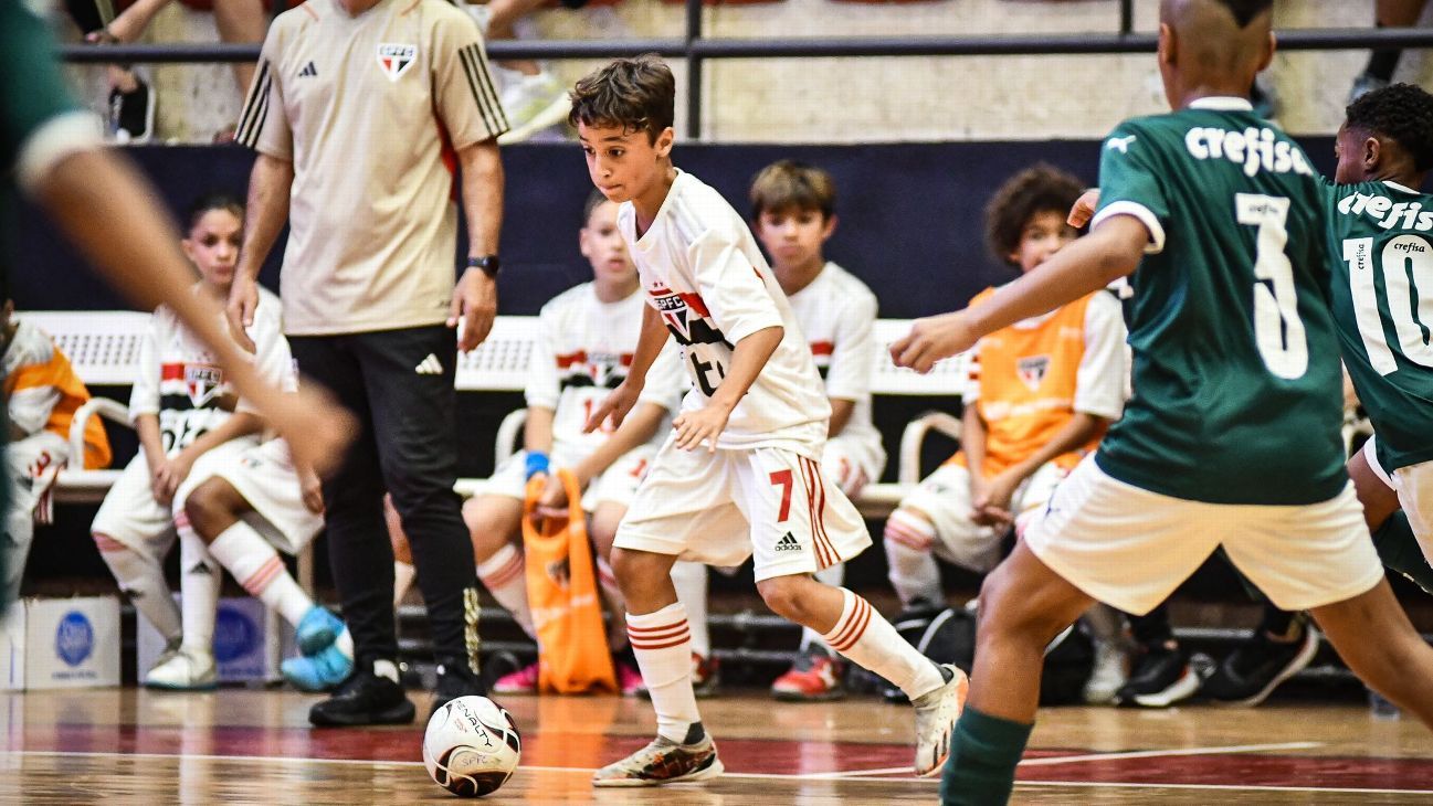 Meet the other Lionel Messi: an 11-year-old at São Paulo - ESPN