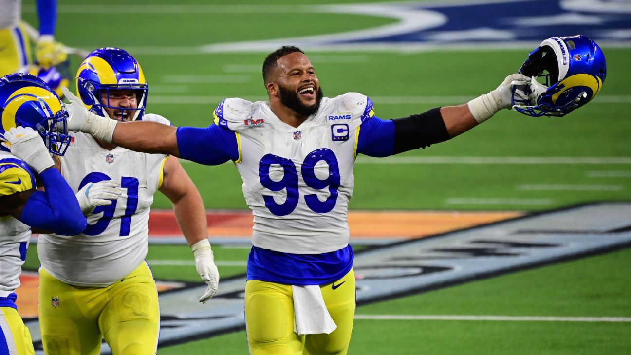 Aaron Donald ends his 2 1/2-year retirement and returns to the Los Angeles Rams
