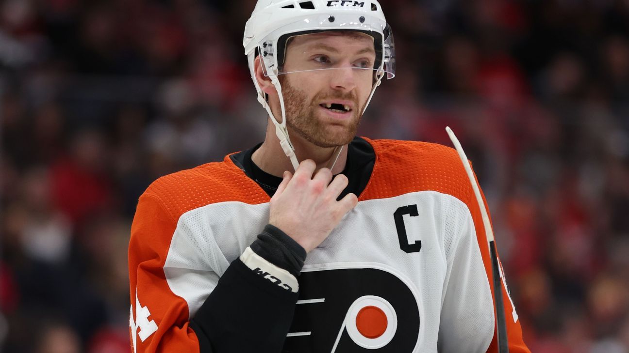 Flyers captain Couturier returns against Bruins