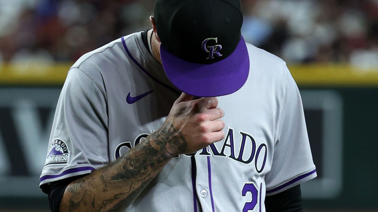 Rockies SP Freeland injured on basepaths, but OK