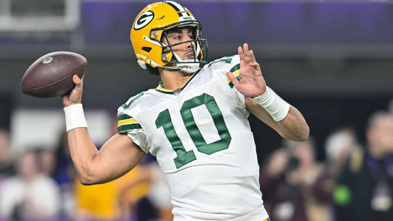 Fantasy football draft rankings 2025 Quarterback ESPN
