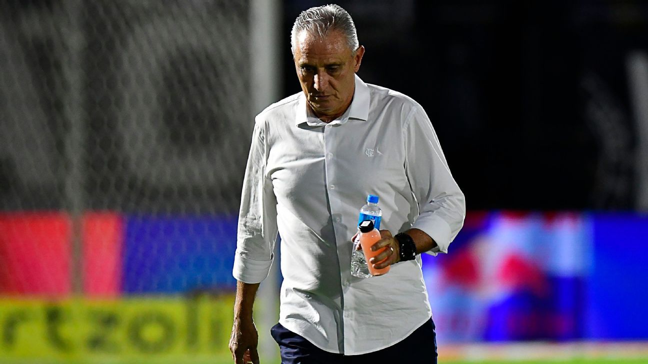 Bastidores: Tite pede desculpas ao Flamengo após jogador chorar durante partida.