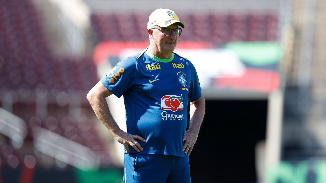 Dorival Júnior mantém mistério na escalação da Seleção Brasileira 