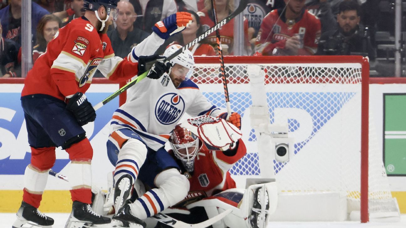 Panthers winnen dankzij uitblinkende Bobrovsky in Game 1 van Stanley ...