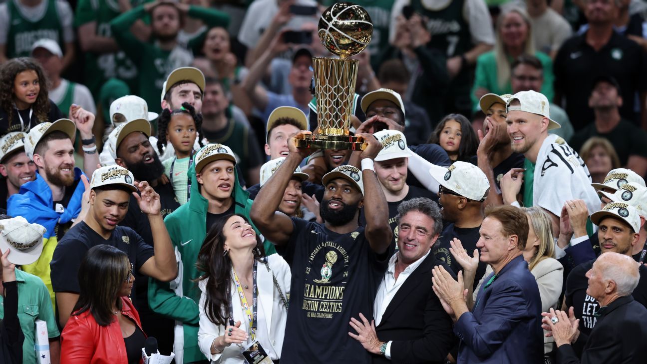 Les Boston Celtics battent les Dallas Mavericks et remportent leur 18e titre NBA