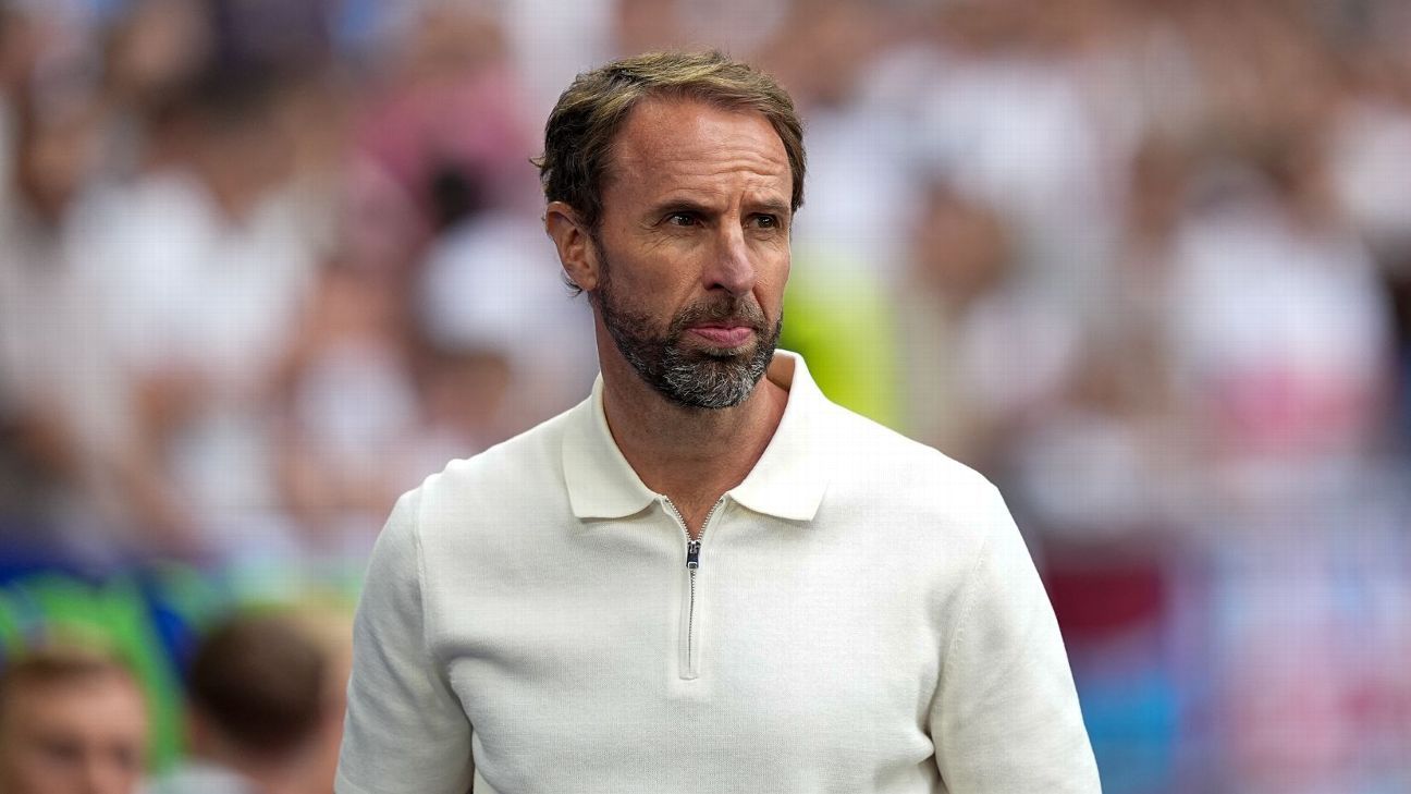 Southgate vows year off before coaching return