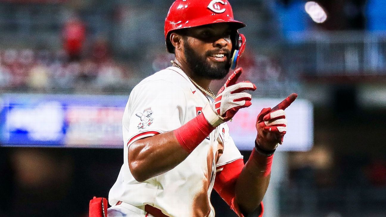 Rookie Rece Hinds makes it 2 HRs in 2 MLB games as Reds roll - ESPN