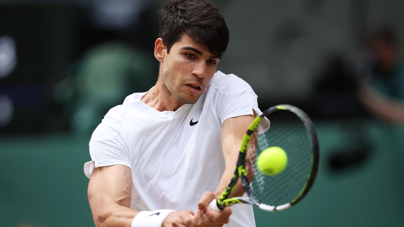 Carlos Alcaraz besiegt Novak Djokovic und gewinnt zum zweiten Mal den Wimbledon-Titel