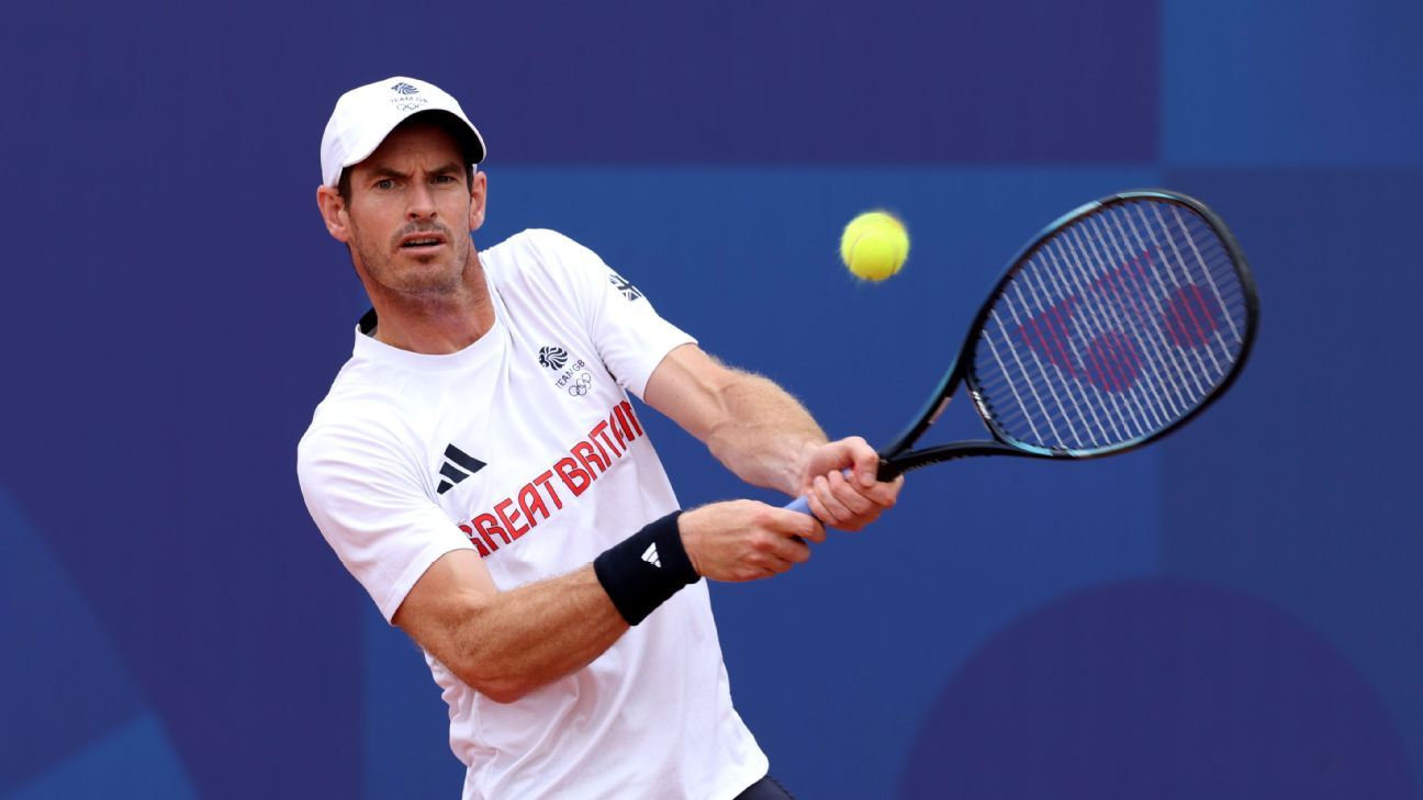 Murray out of Paris singles, ends individual career