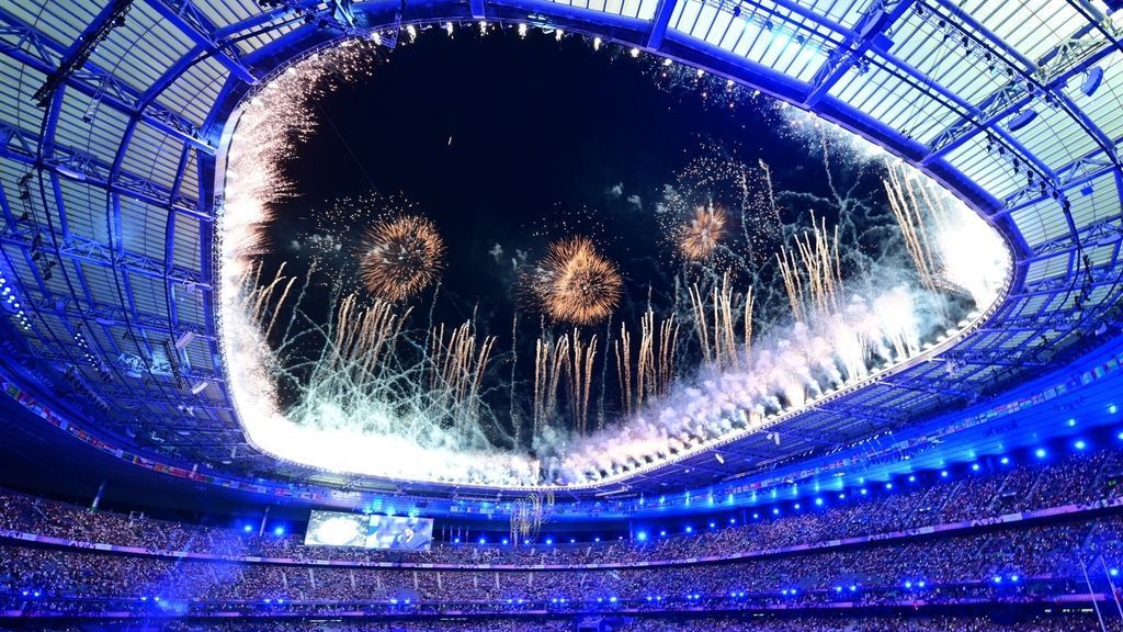 Paris closes out 2024 Olympics with final starstudded show ESPN