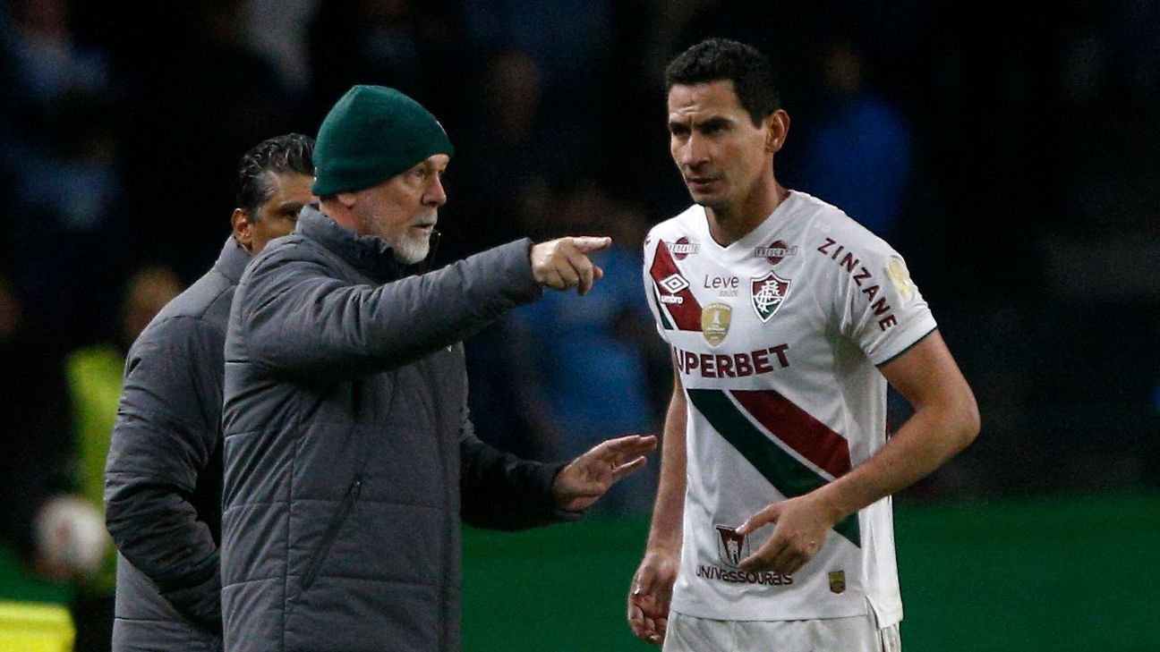 Ganso sugere mais humildade após derrota do Fluminense na Libertadores