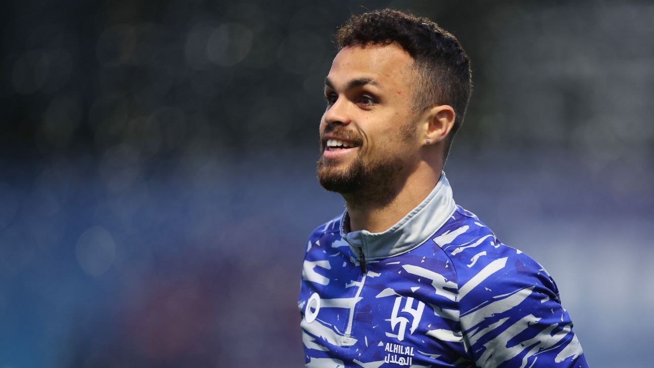 Michael fala sobre despedida do Al Hilal e promessa com o Flamengo