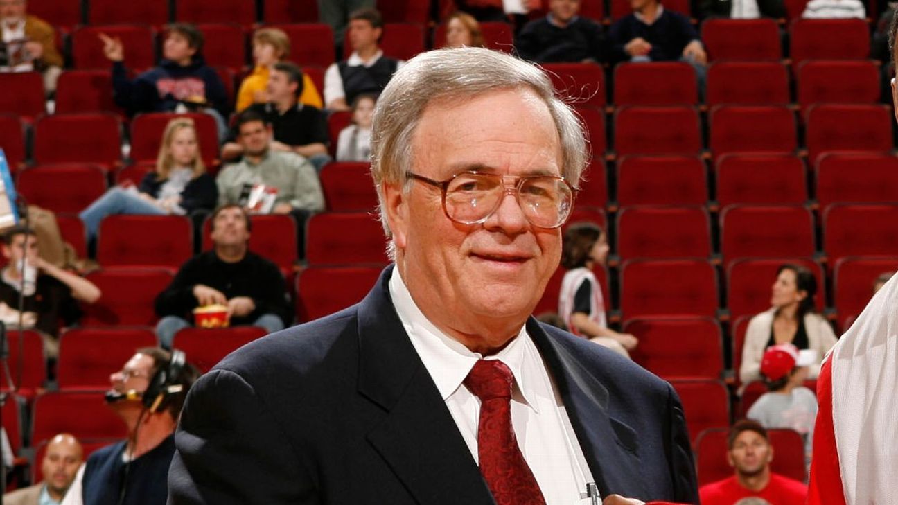 Ex-Rockets coach, GM Carroll Dawson dies at 86