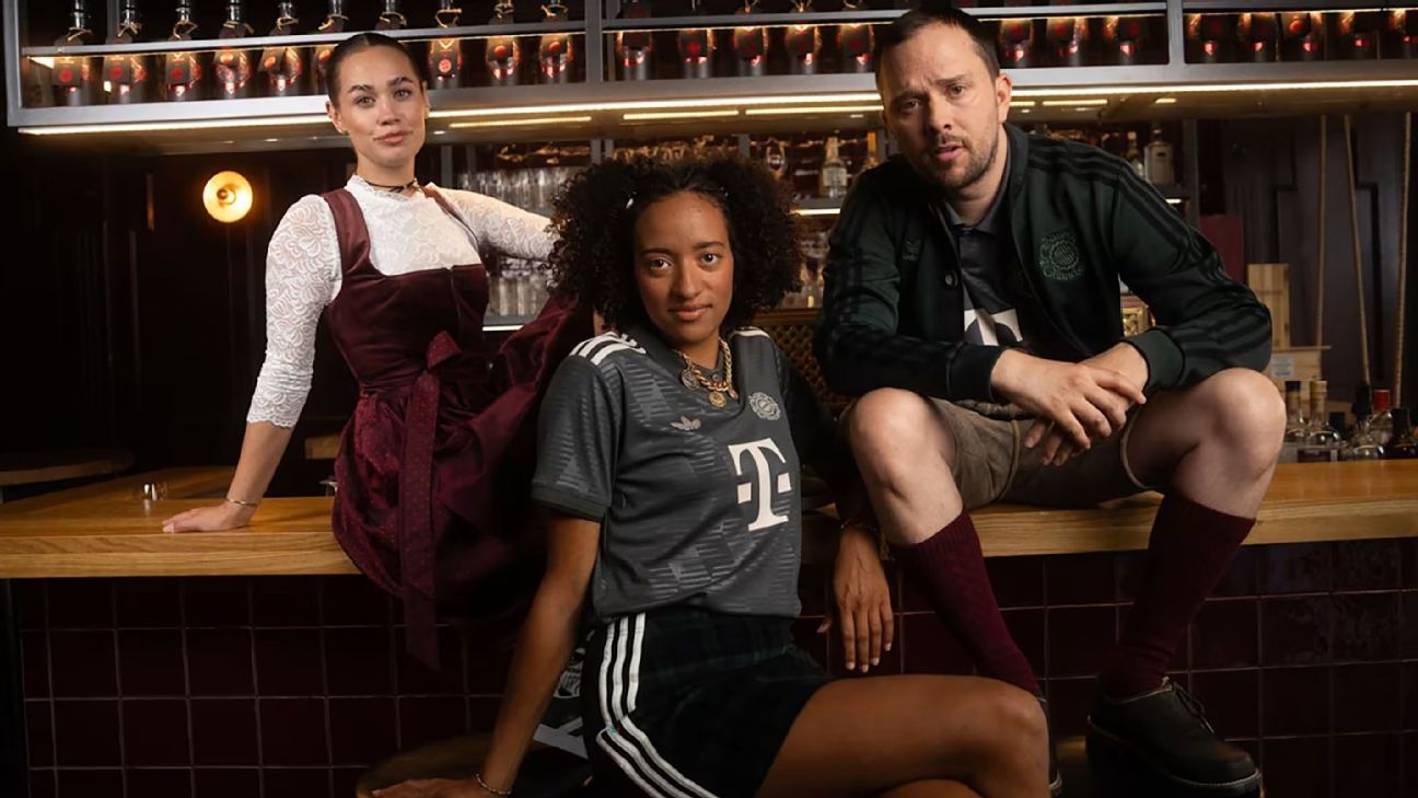 Bayern Munich release their yearly Oktoberfest kit