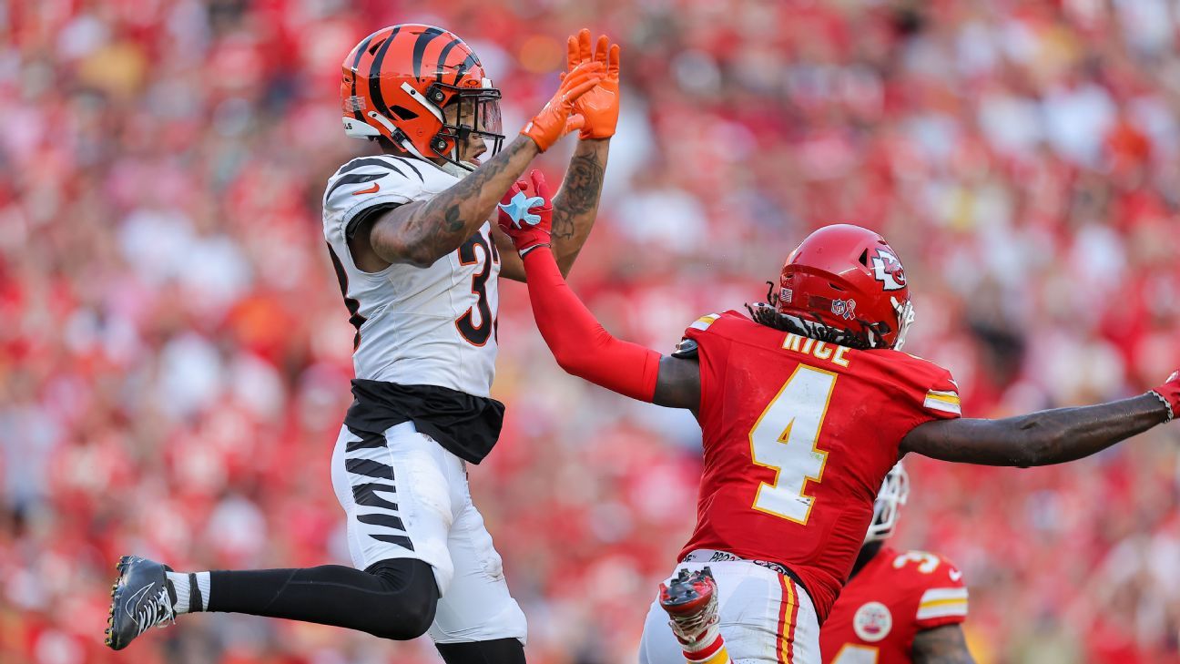 Bengals' Daijahn Anthony makes penalty vs. Chiefs phone wallpaper - ESPN