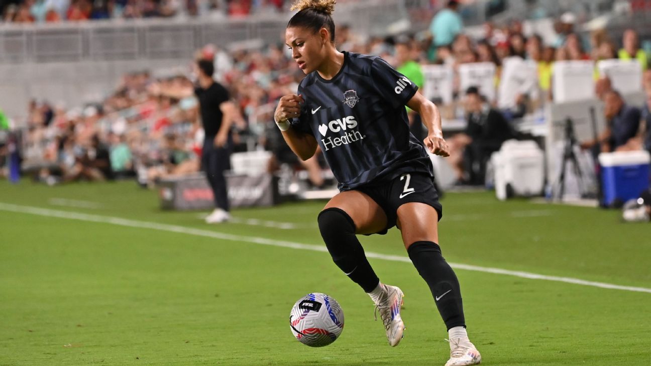 Washington Spirit’s Trinity Rodman leaves the game in a wheelchair after suffering a back injury