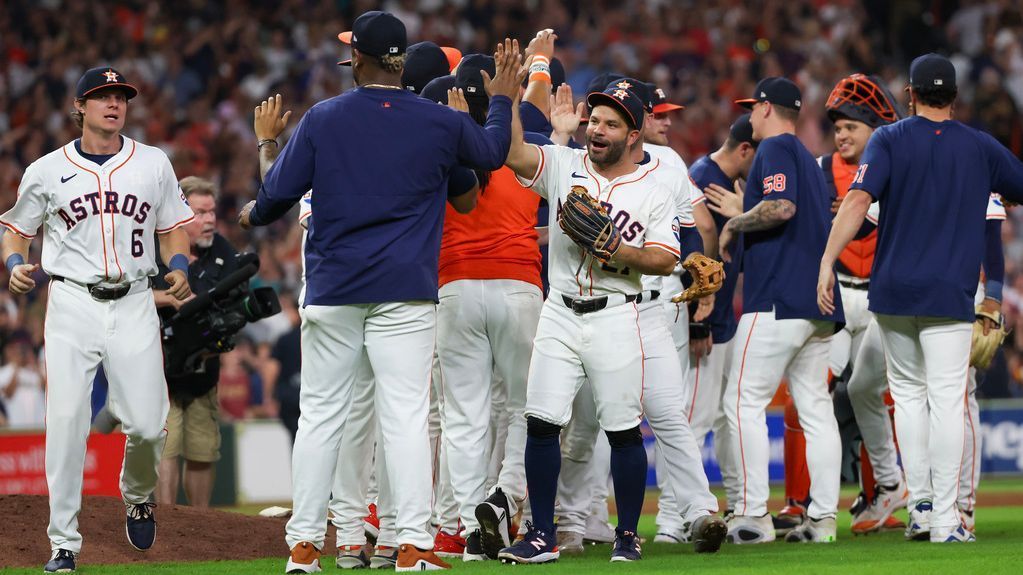 Houston Astros win fourth AL West title in a row