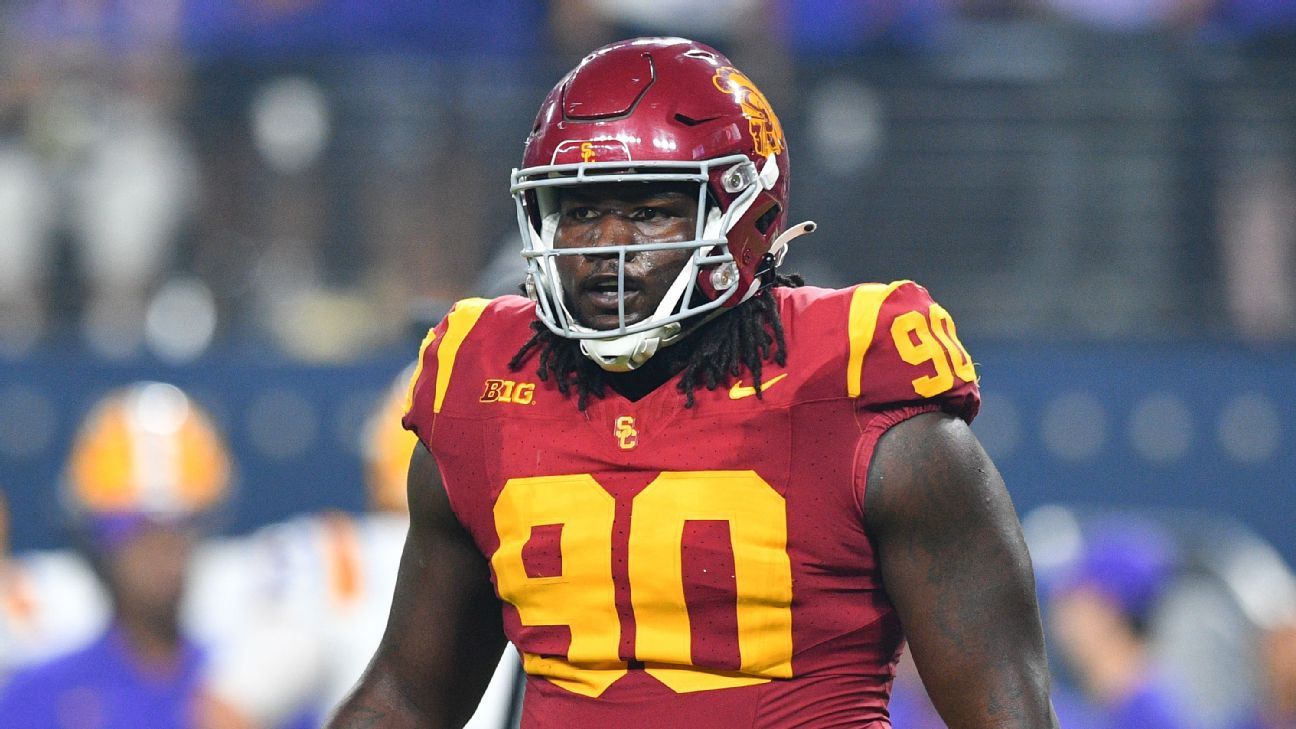 Trojans' Alexander to sit out rest of '24, redshirt