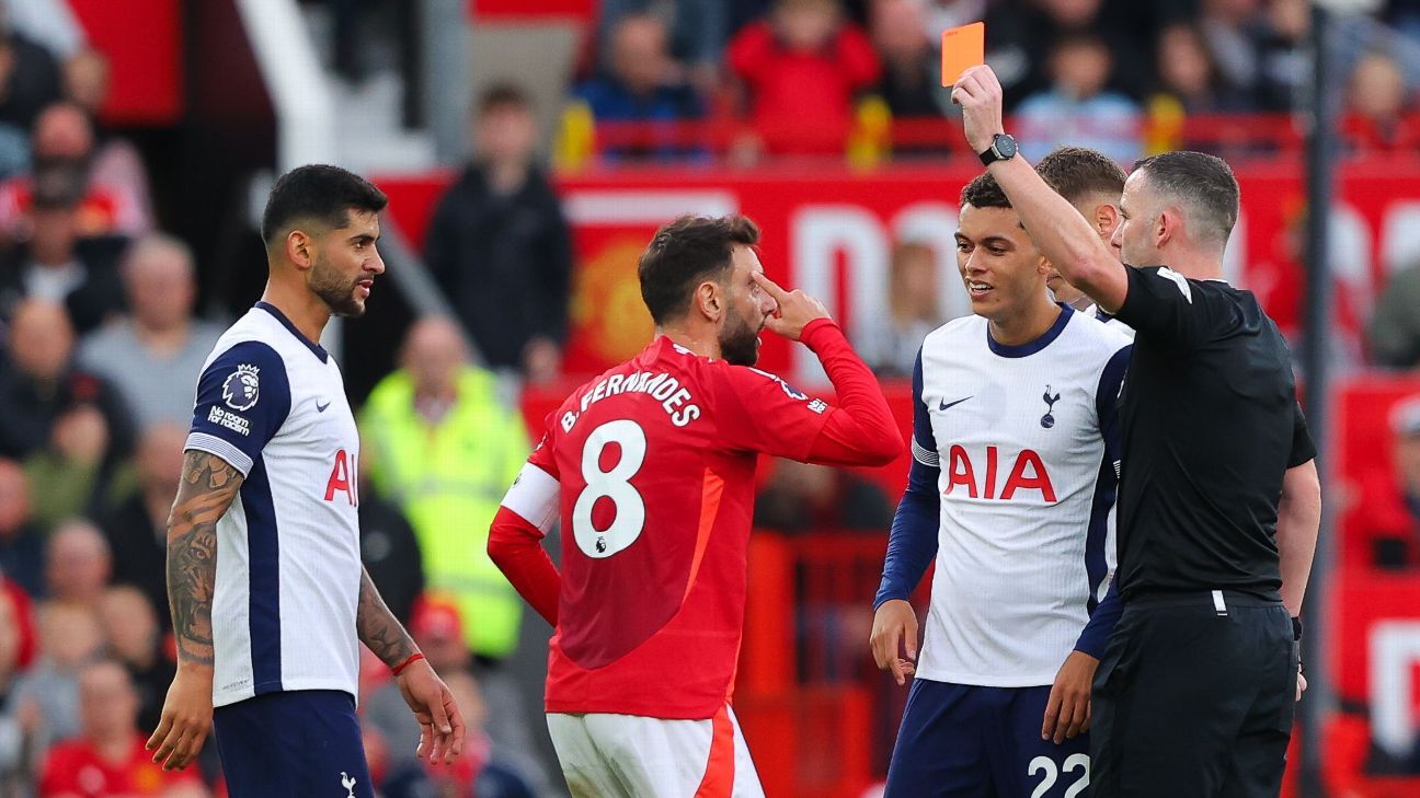 United's Fernandes: Check with VAR, never a red