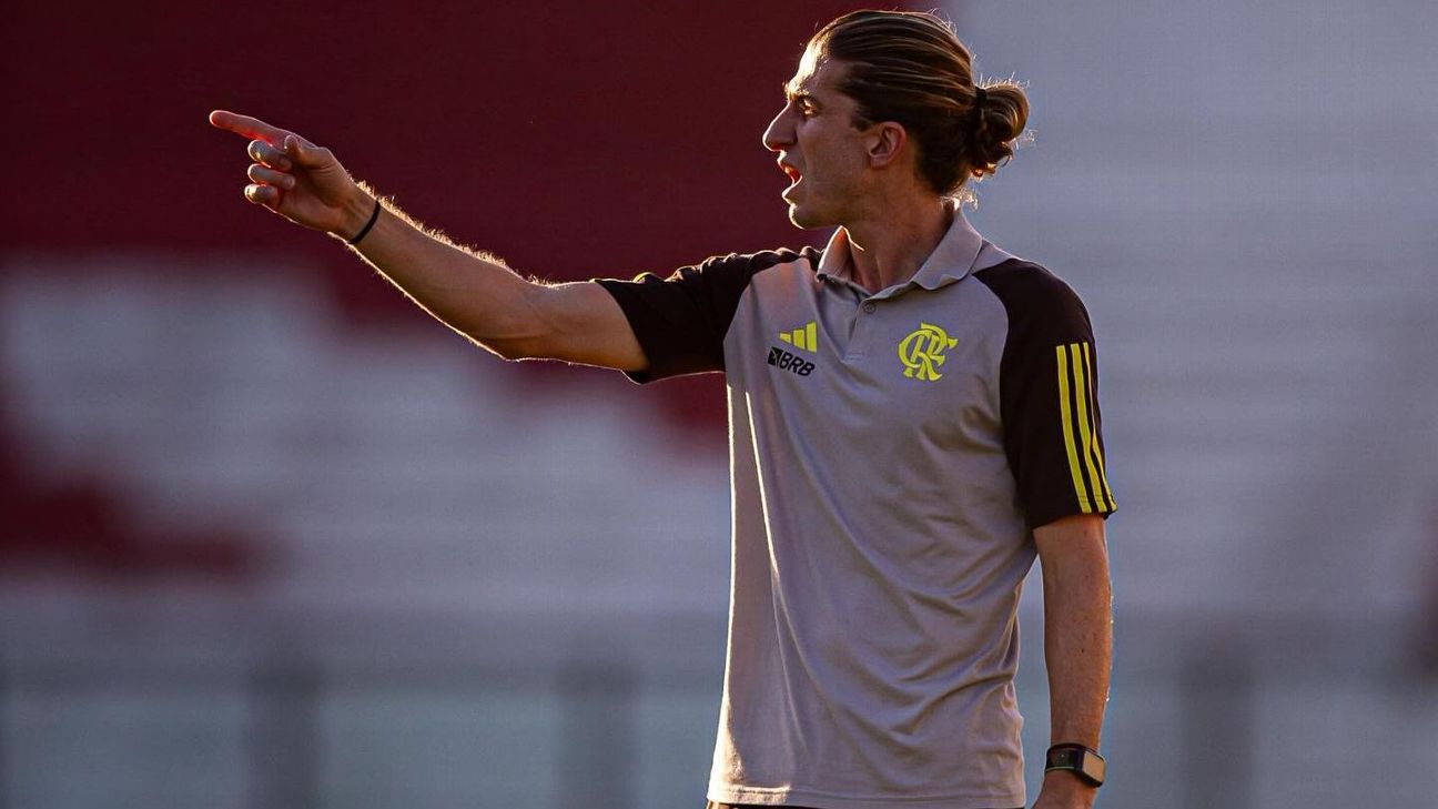 Filipe Luís: Ex-lateral do Flamengo se pronuncia sobre assumir cargo de técnico