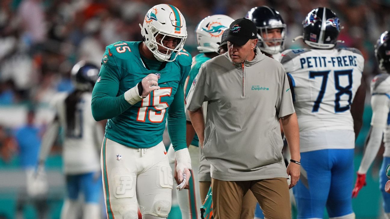 Dolphins’ Jaelan Phillips says he suffered a season-ending knee injury