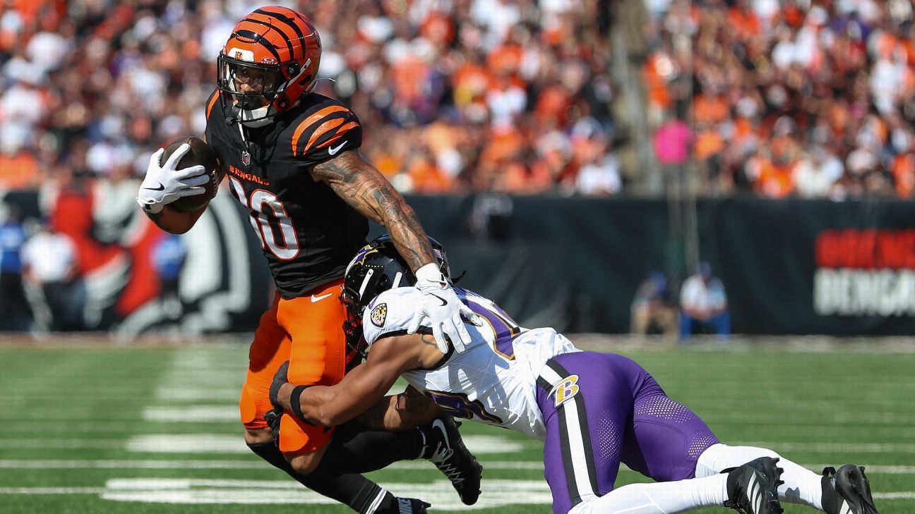 Bengals RBs Chase Brown and Zack Moss play against the Giants