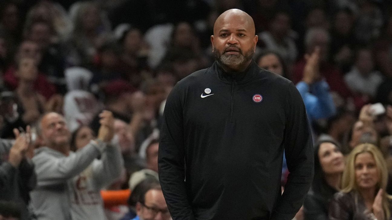 Cavs fans give Bickerstaff mixed reaction in return