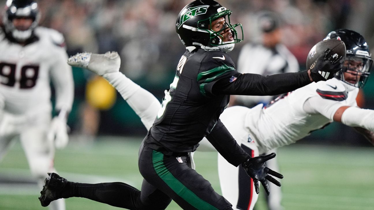 Garrett Wilson’s Halloween magic powers Jets past Houston to snap five-game skid