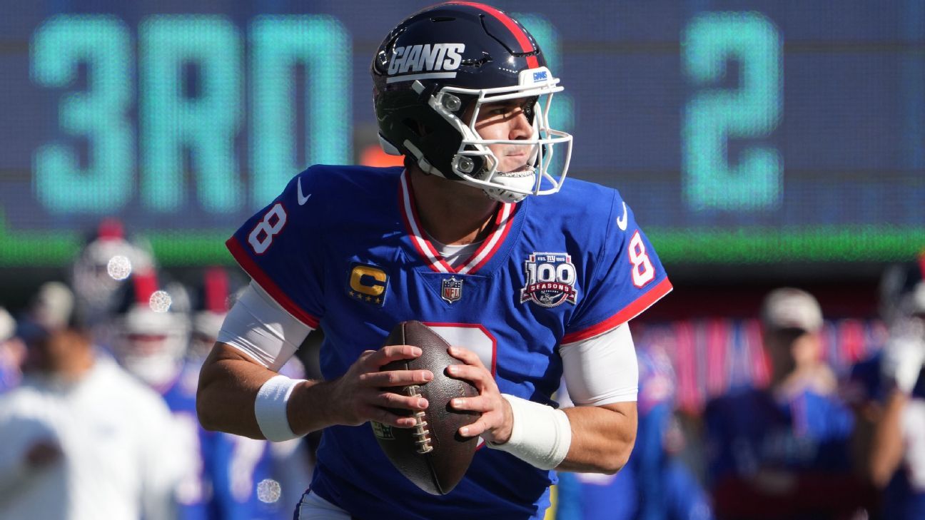 Giants’ Daniel Jones throws first TD pass at MetLife in 672 days