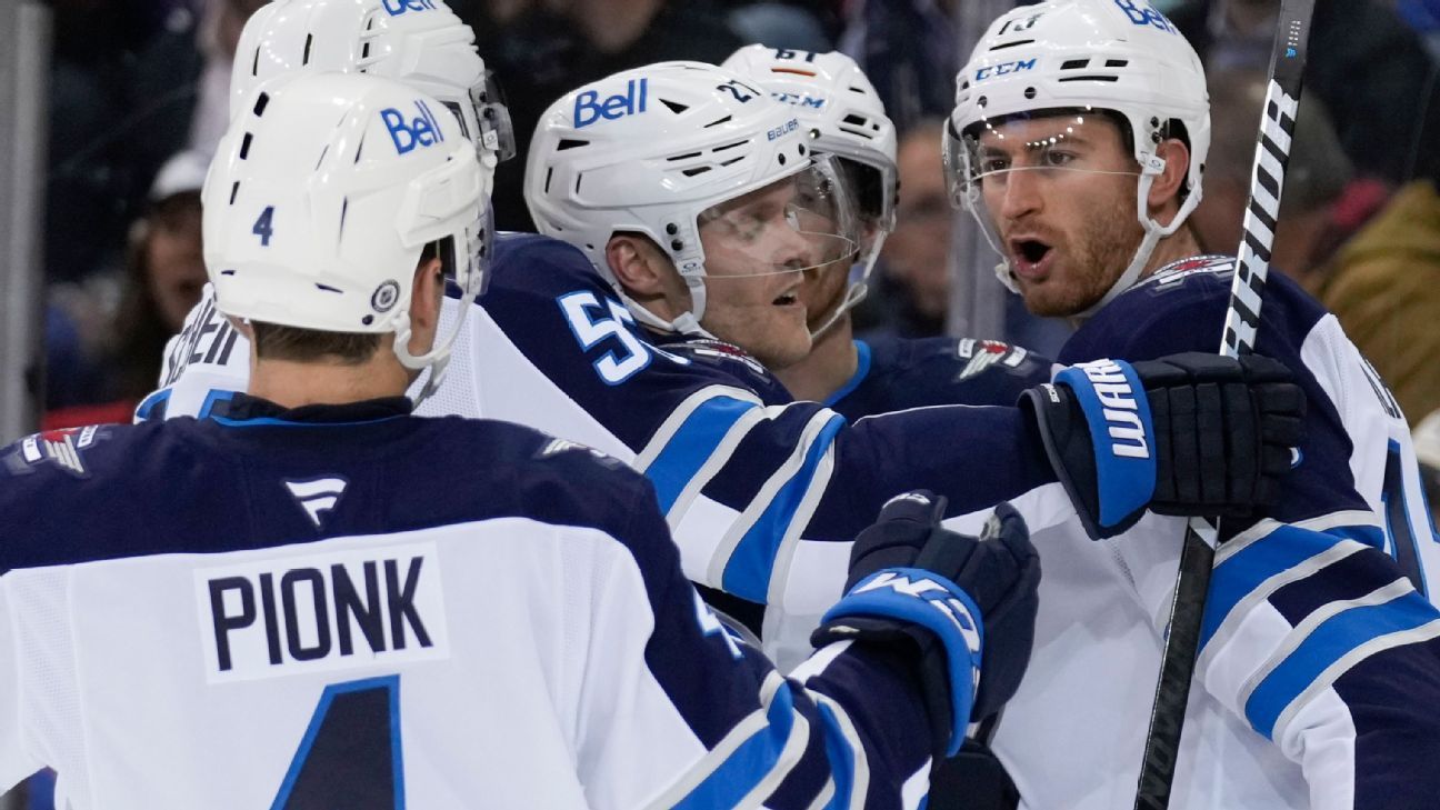 Jets set NHL history, win 15 of first 16 games