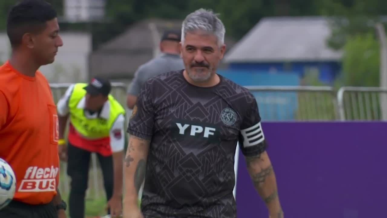 Así fue el debut de Ariel "Burrito" Ortega en la Copa Potrero - ESPN