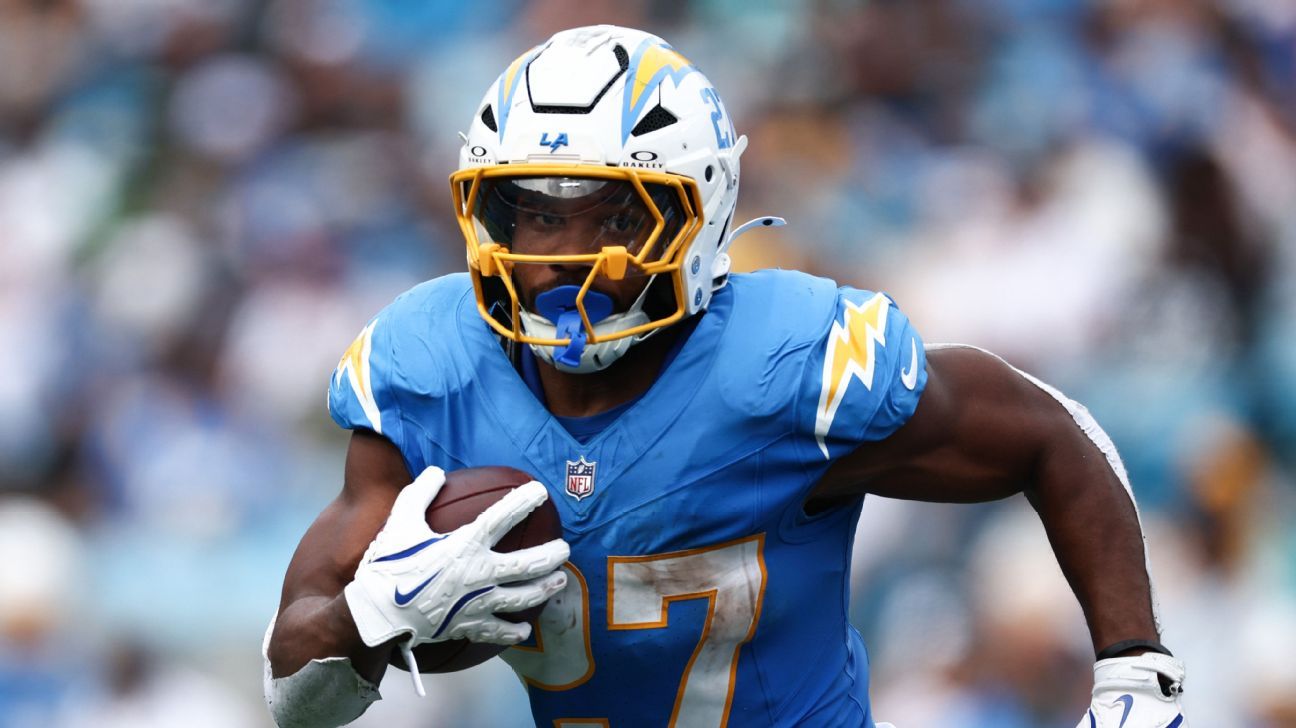 RB Dobbins receives rare UFA tender from Bolts