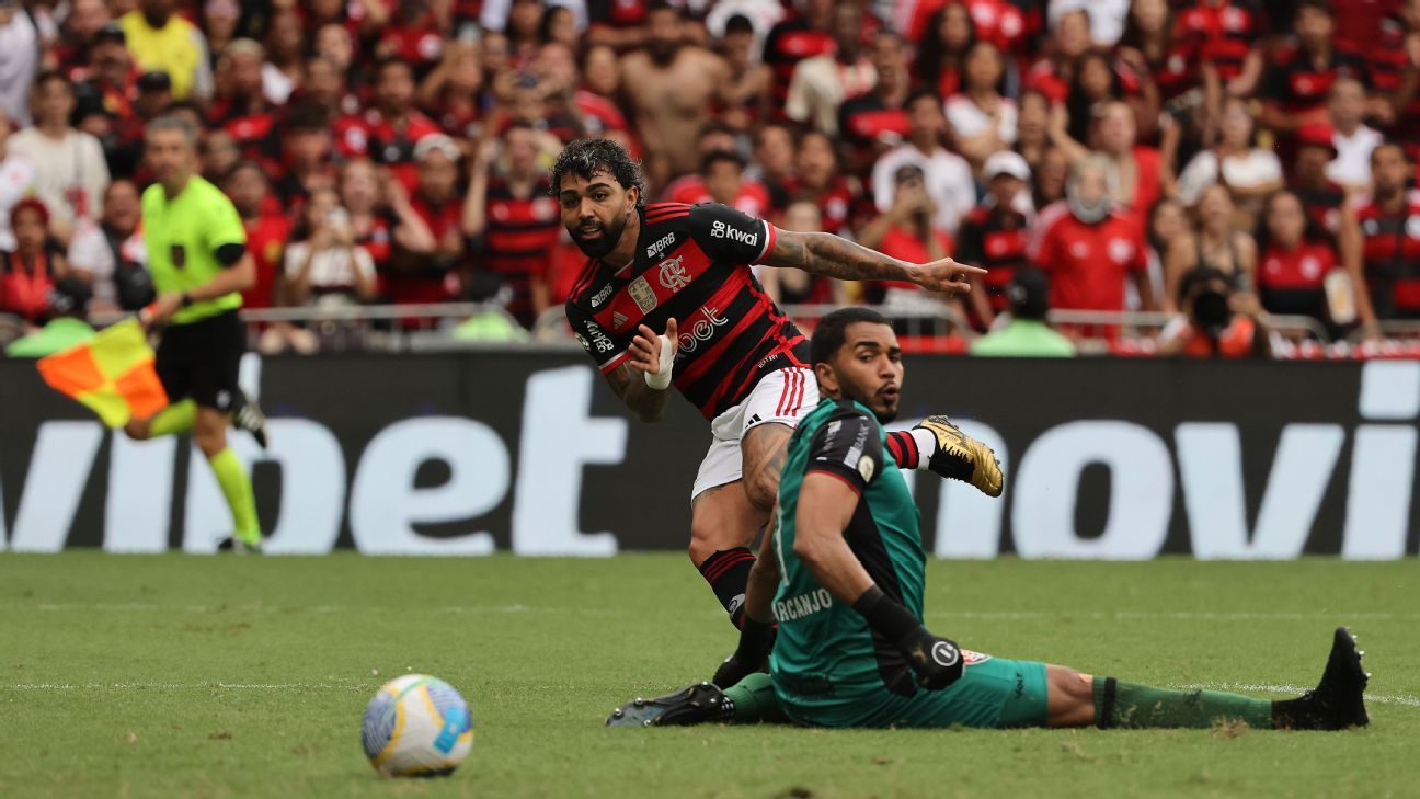 Despedida de Gabigol no Flamengo: Última Conversa do Atacante com Colegas