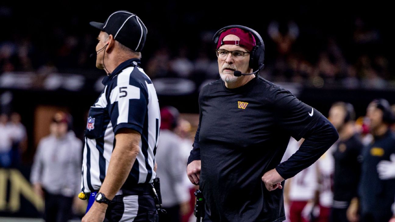 Officials, 'mistakenly' stopped clock upset Commanders, Saints - ESPN