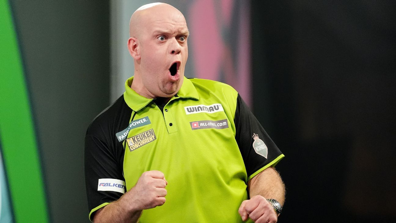 World Darts Championship: Michael van Gerwen beats Chris Dobey to reach final