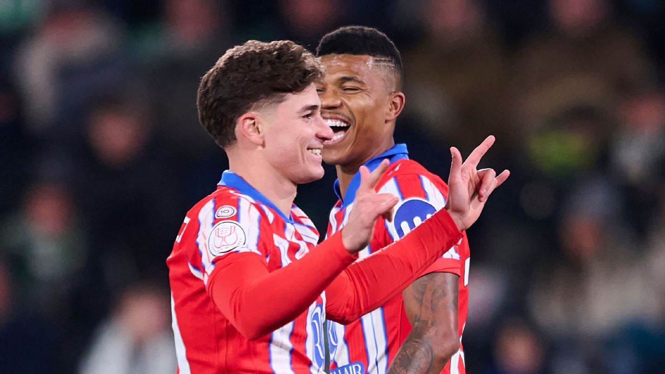 Julián Álvarez entró y tardó sólo dos minutos en convertir para que Atlético  Madrid golee al Elche en la Copa del Rey - ESPN