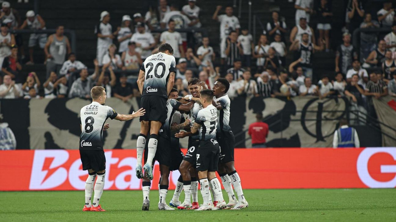 Corinthians iguala maior sequência de vitórias no século e busca recorde contra São Paulo