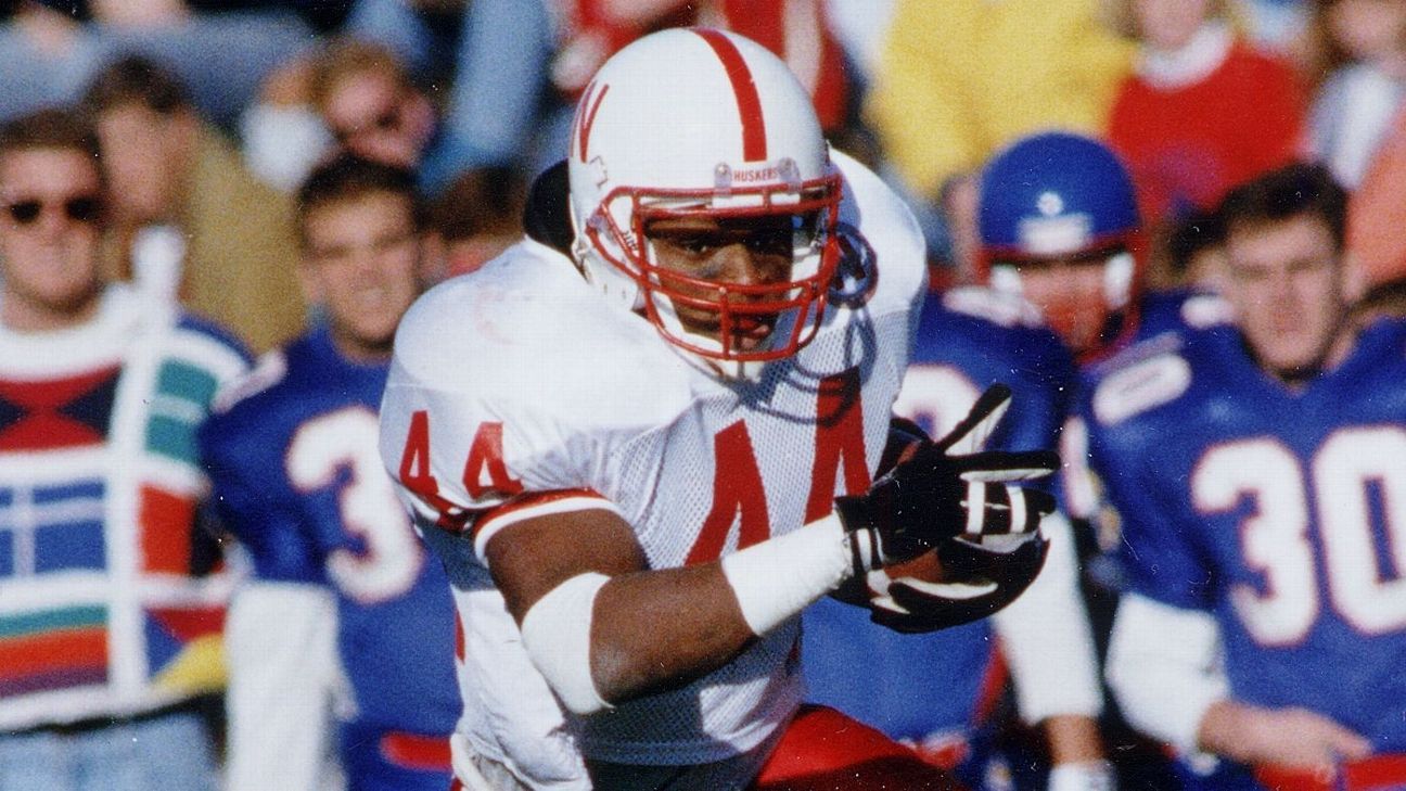 Jones, ex-Huskers star and NFL RB, dies at 54