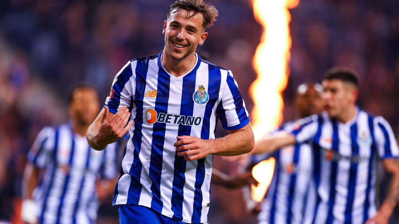 Nico Gonzalez: Man City pushing for cut-price Porto deal – sources